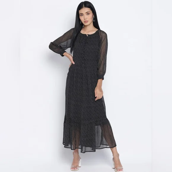 Estella: Black Maxi Dress - Picture 1 of 4